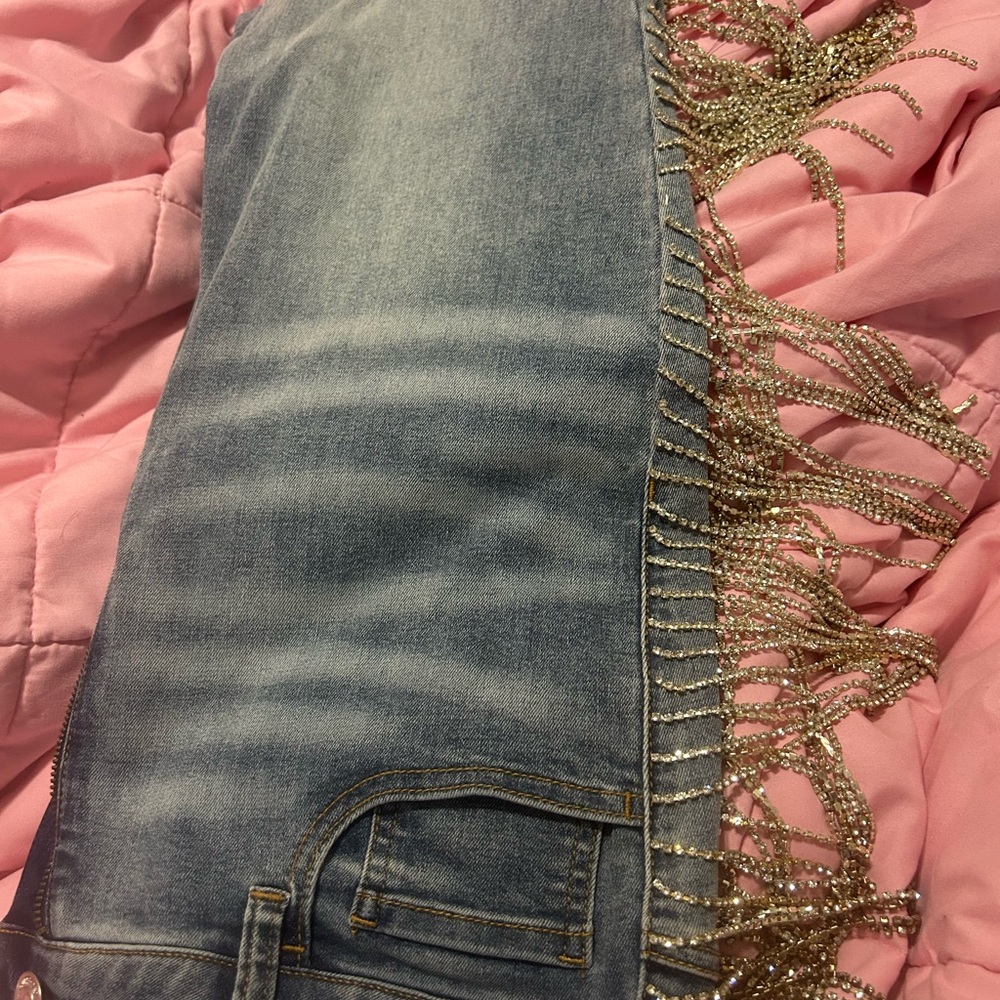 Elegant Denim Skinny Jeans with Gold Fringe